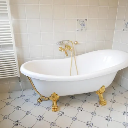 Villa Buitenplaats 108 *